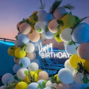 دائرة البالونات الملونة