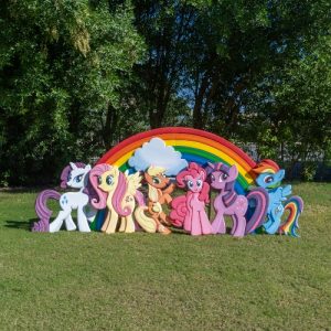 خلفية المهر الصغير