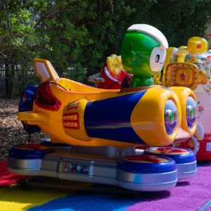 طائرة الطفل الفضائي - هزازة